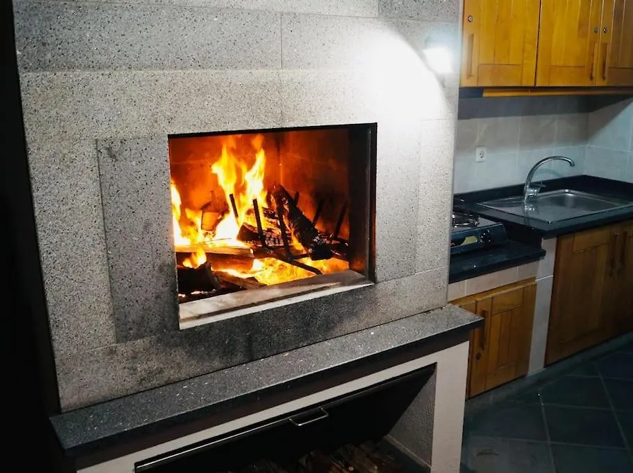 Casa Mabu By Your Madeira Rentals 폴 두 마르 0*,  포르투갈
